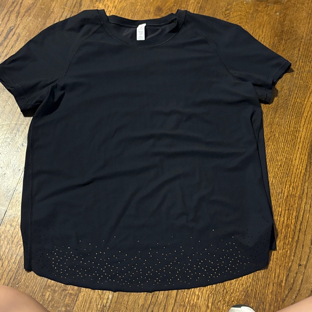 Lululemon Athletica Black Short Sleeve Tee